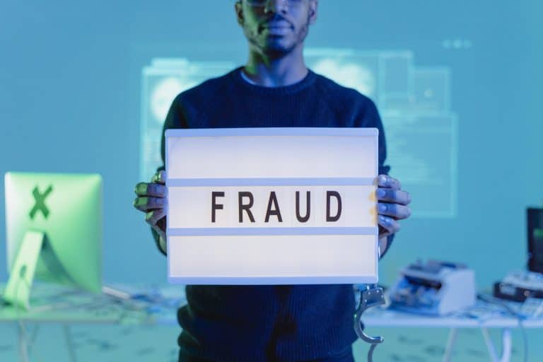 Act holding organizations criminally liable if they fail to prevent fraud committed by their associates,