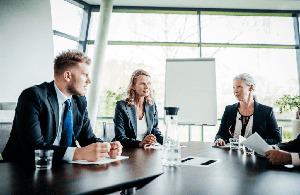 Forensic accountants and financial experts