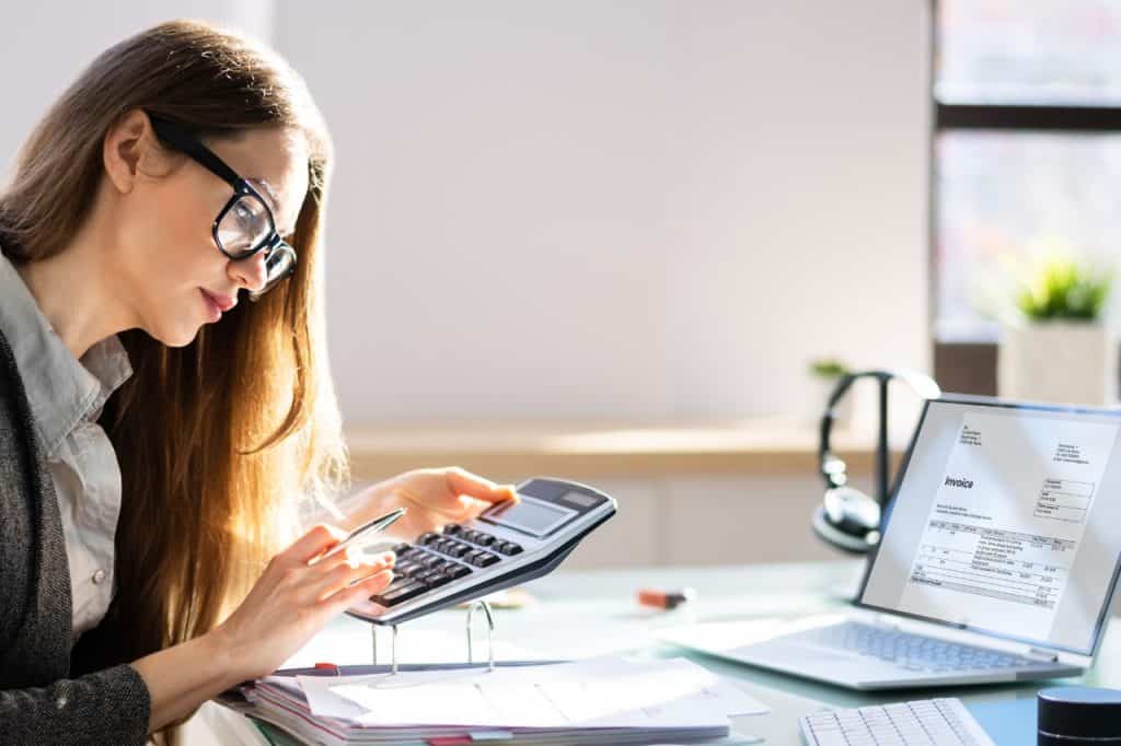 Forensic accounting experts