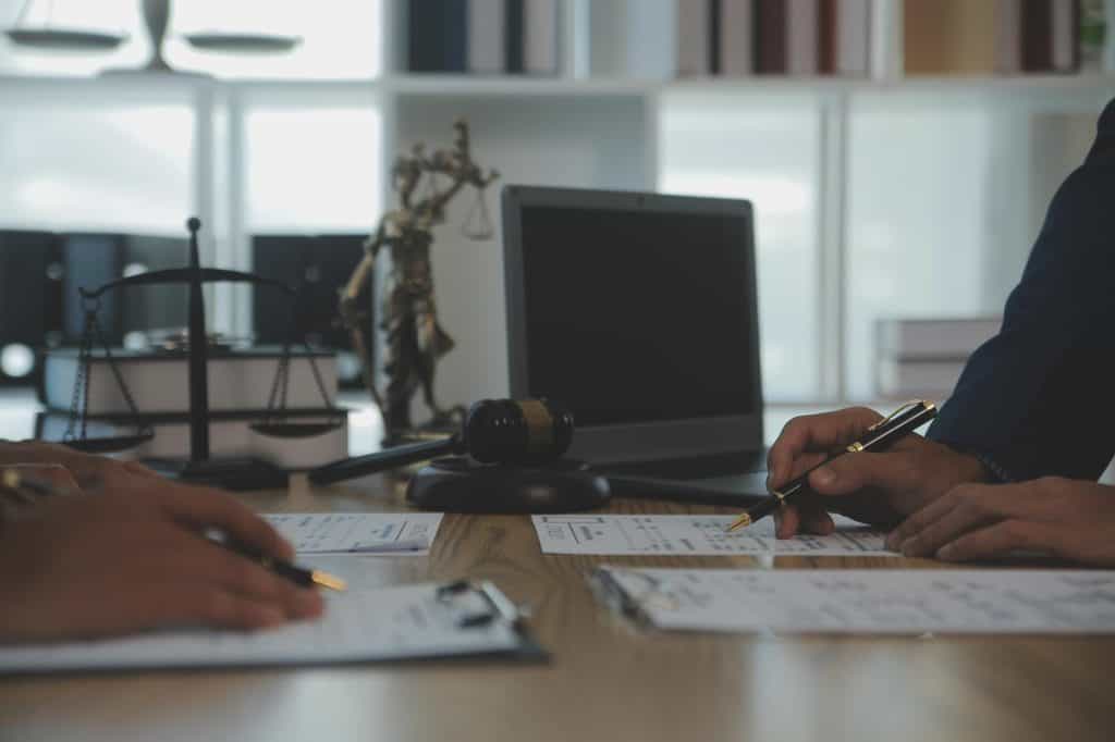 Litigation accountants near me